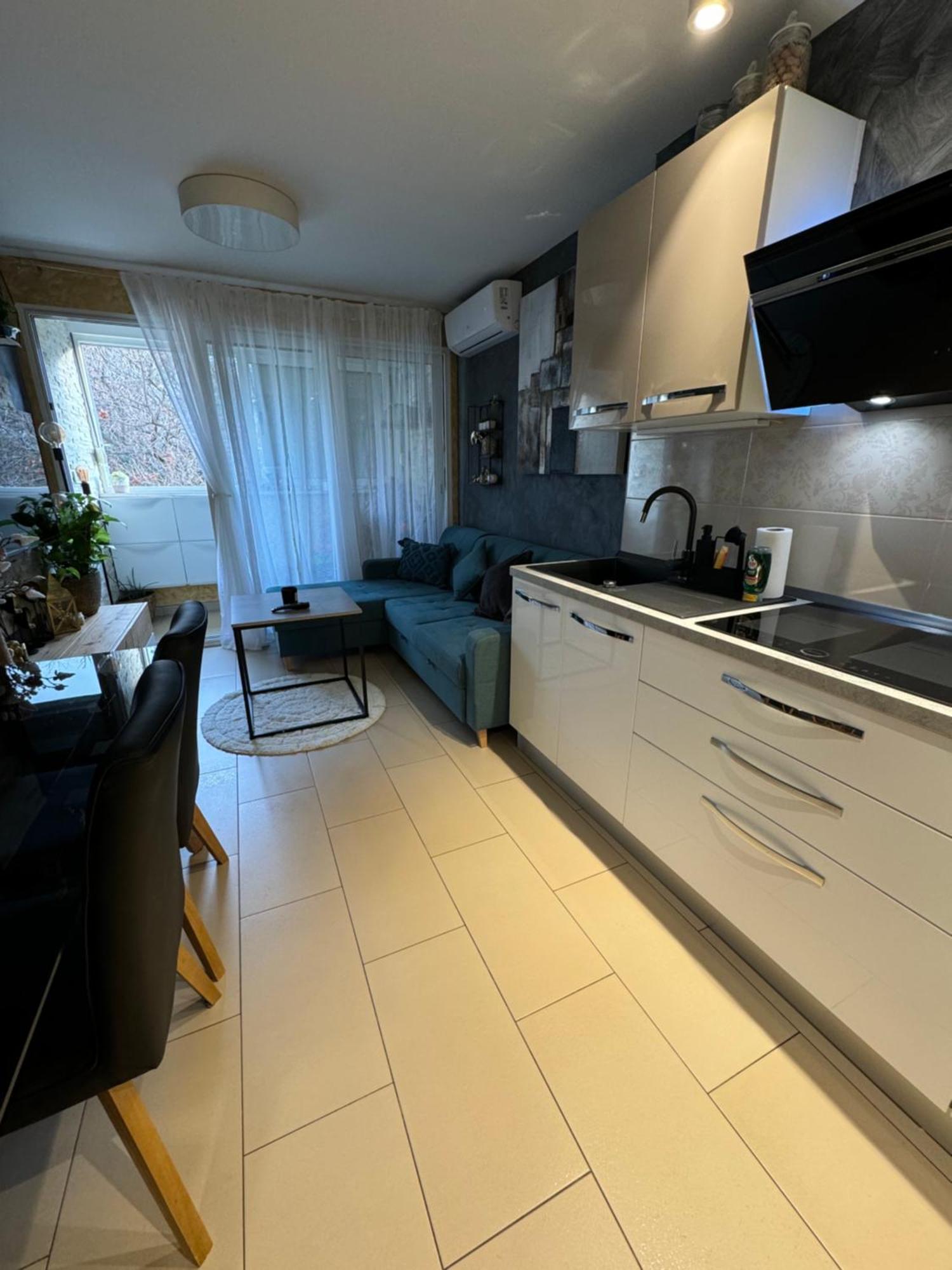 Apartment Astra With Private Parking Split Eksteriør bilde